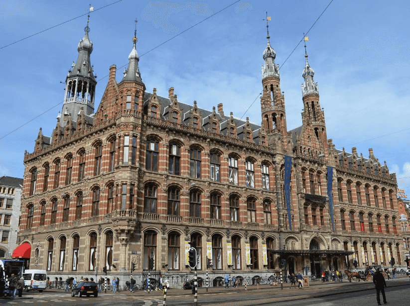 Shopping Magna Plaza em Amsterdã Shopping Magna Plaza em Amsterdã